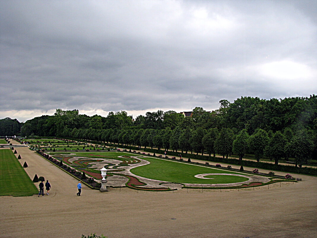 Коллекция художеств дворца Шарлоттенбург. - Владимир Драгунский