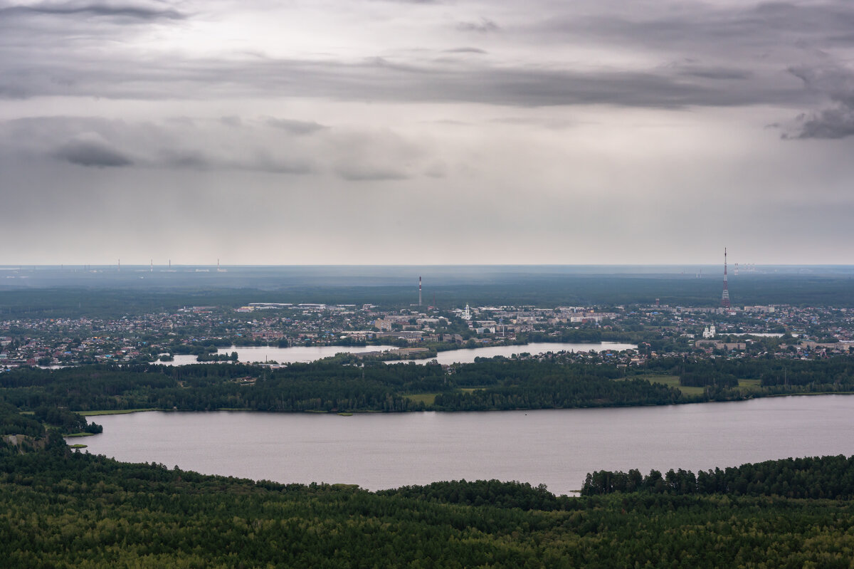 Кыштым вид с горы Сугомак - Сергей Яковлев