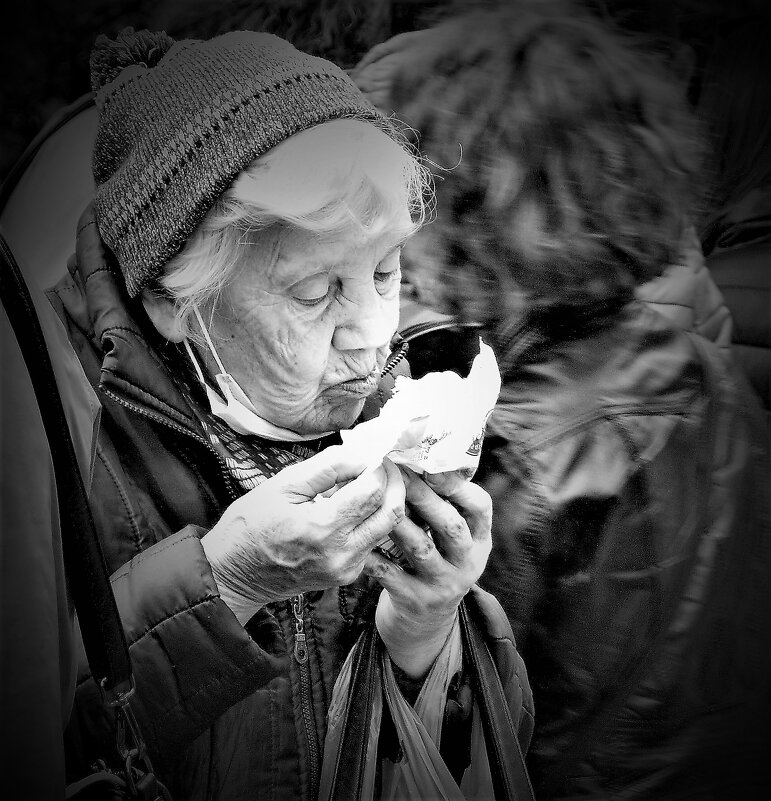 *** - Виктор Никитенко