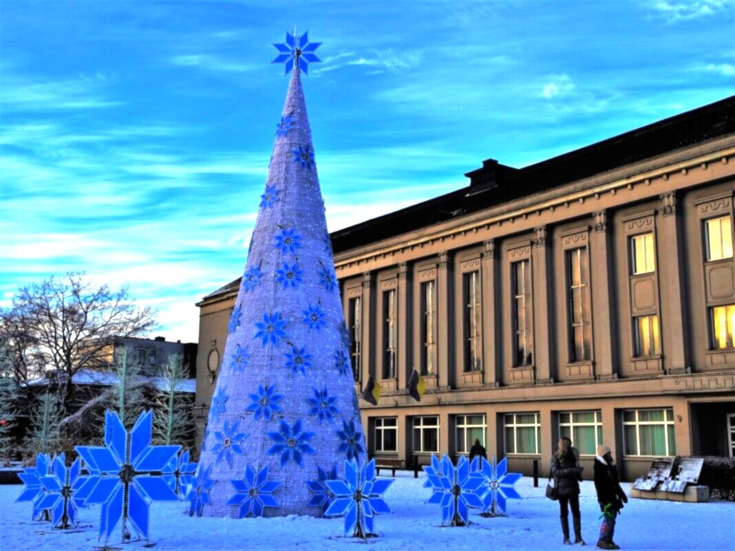 В ожидании Нового года.. - Aida10 