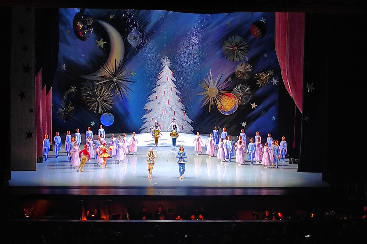 На поклонах - Татьяна Лютаева