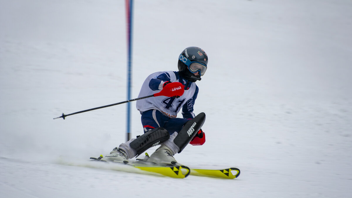 Дисциплина: СЛАЛОМ. - Вадим Басов Дисциплина: СЛАЛОМ. - Вадим Басов