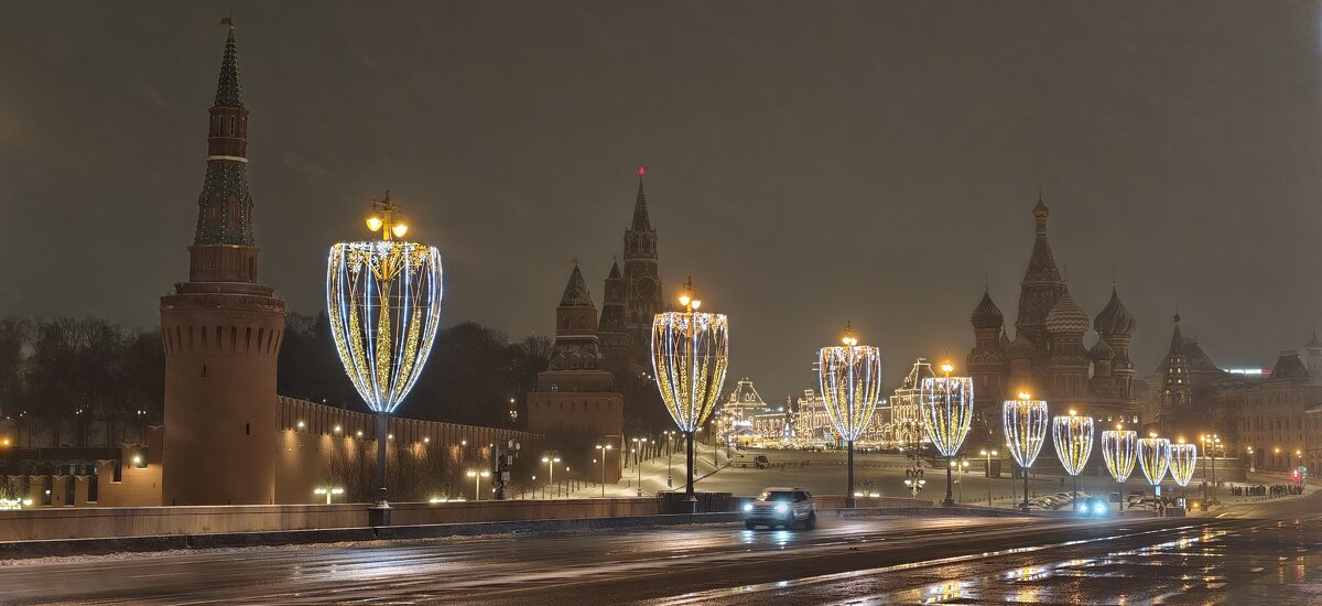 Большой Москворецкий мост - <<< Наташа >>> Большой Москворецкий мост - <<< Наташа >>>