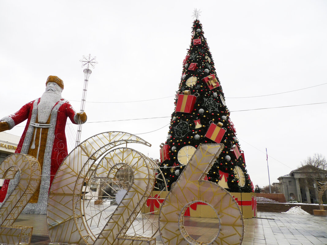 ** - Валентин Семчишин