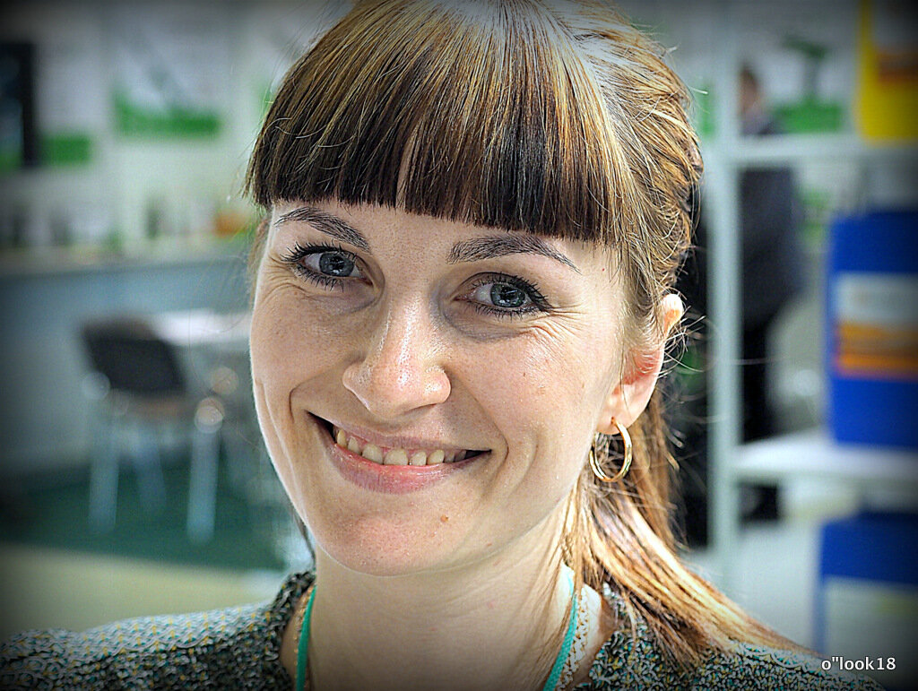 от улыбки - Олег Лукьянов