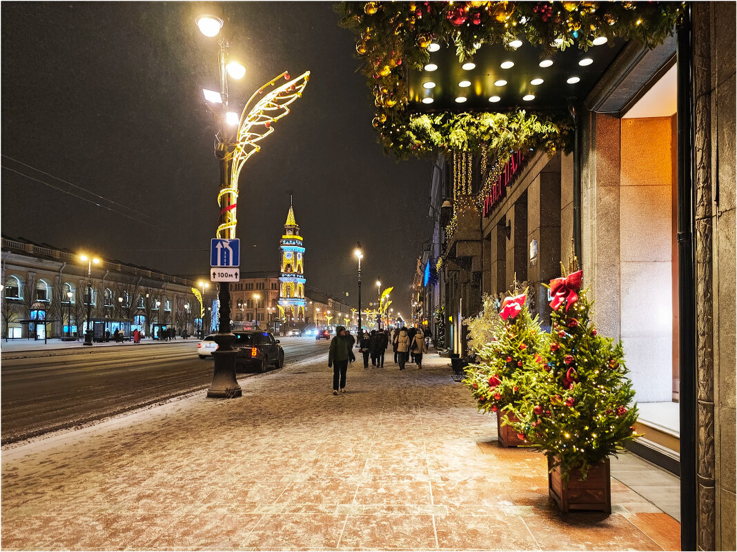 По праздничной улице - Анатолий ИМХО