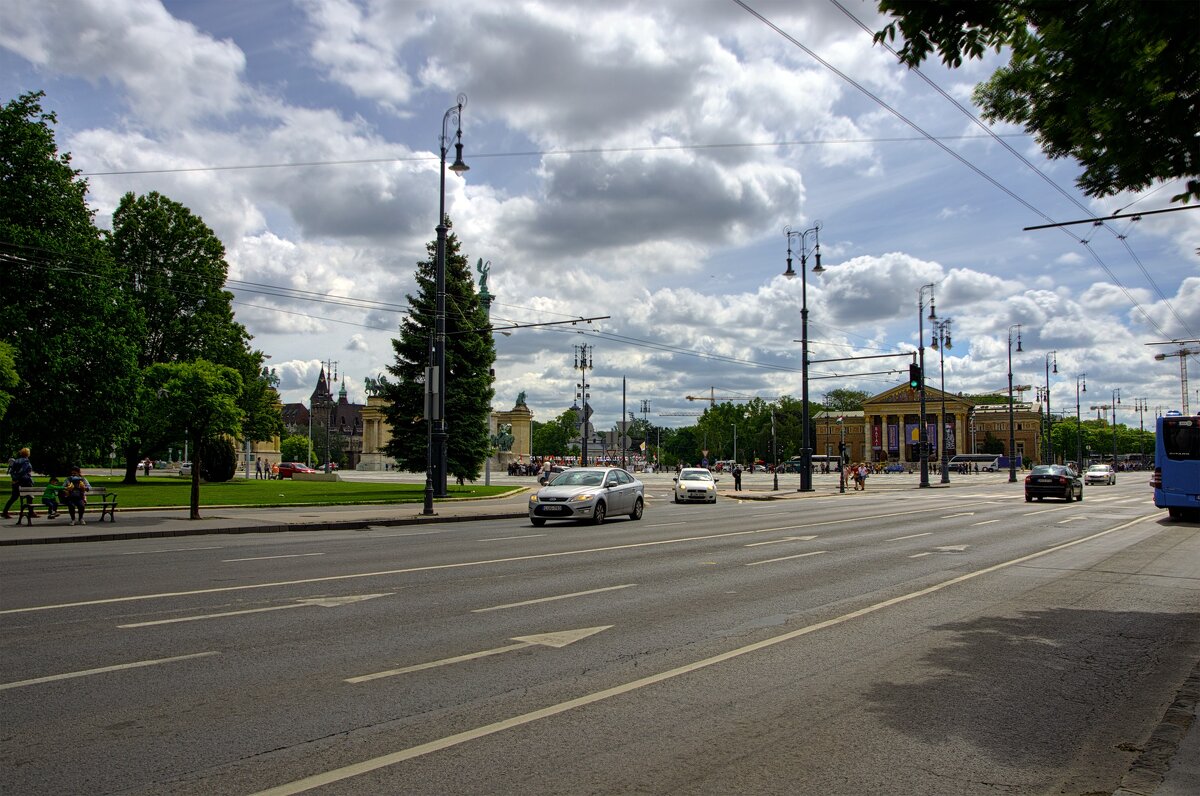 Б у д а п е ш т  - ujgcvbif 