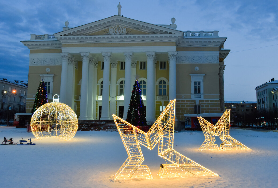С элементами праздника) - Владимир Звягин С элементами праздника) - Владимир Звягин