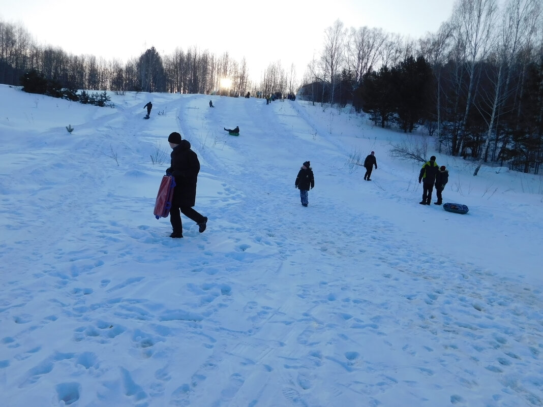 Снежная горка - Владимир Кириченко