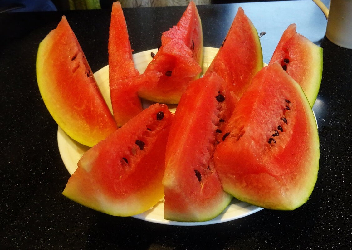Свежий арбуз на второй день нового года - Татьяна Р 