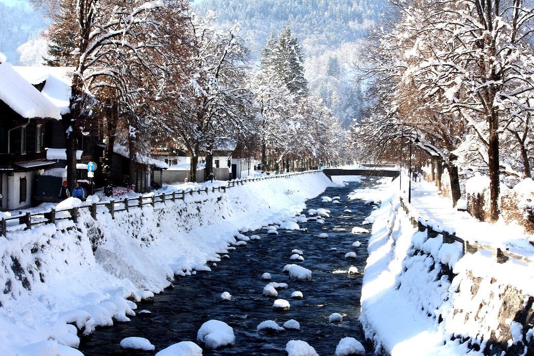 Зимняя река. - Lucy Schneider 