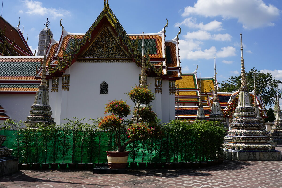 *** - Иван Литвинов