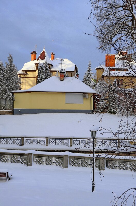 Берега истока пруда - Сергей Карачин