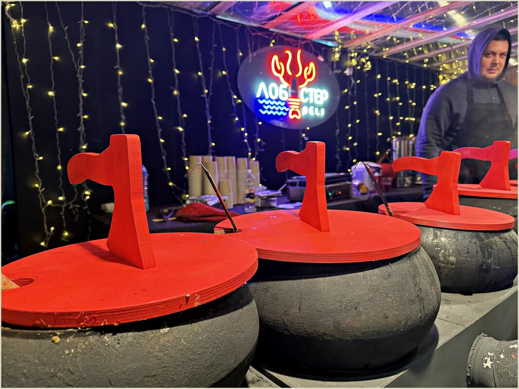 На ярмарке. - Валерия Комова