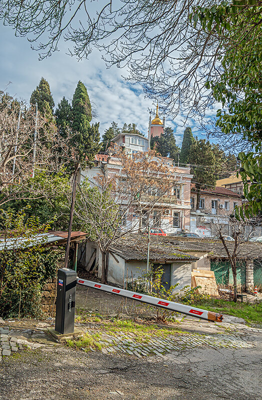 Дворик - Юрий Яловенко
