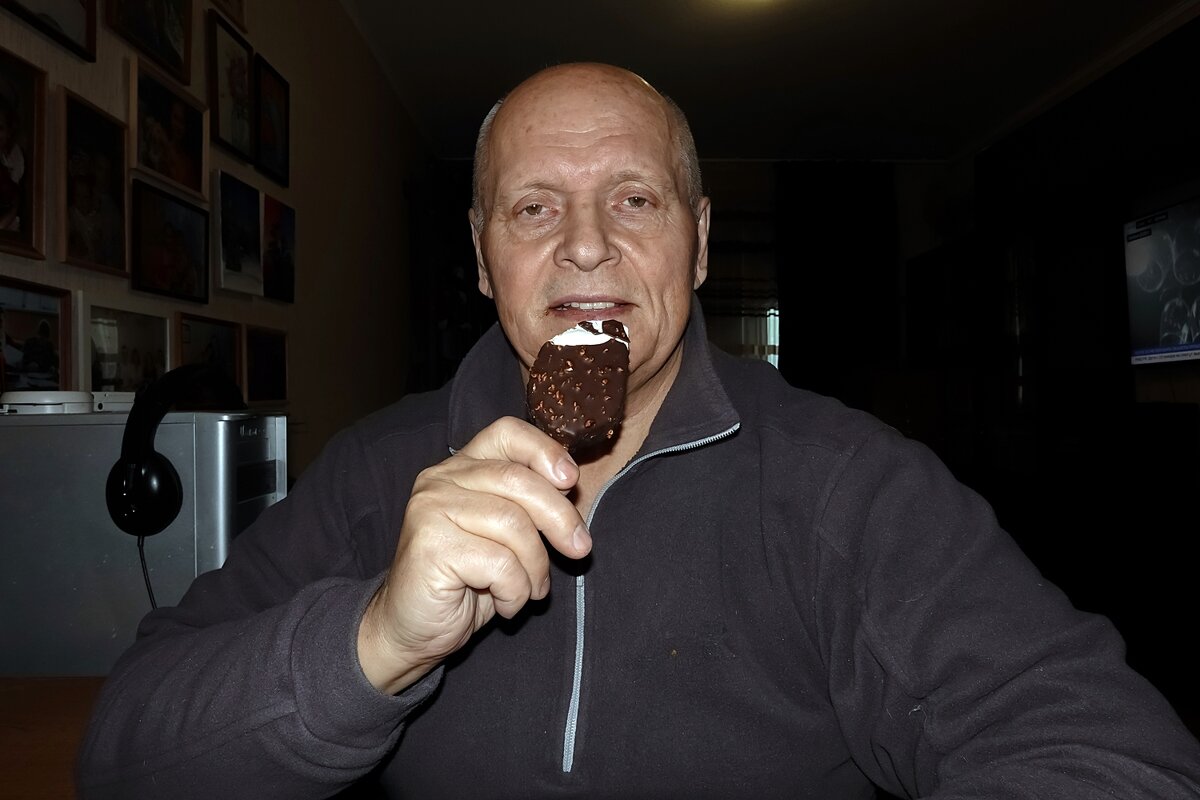 Ешьте мороженое на завтрак - Валерий Иванович