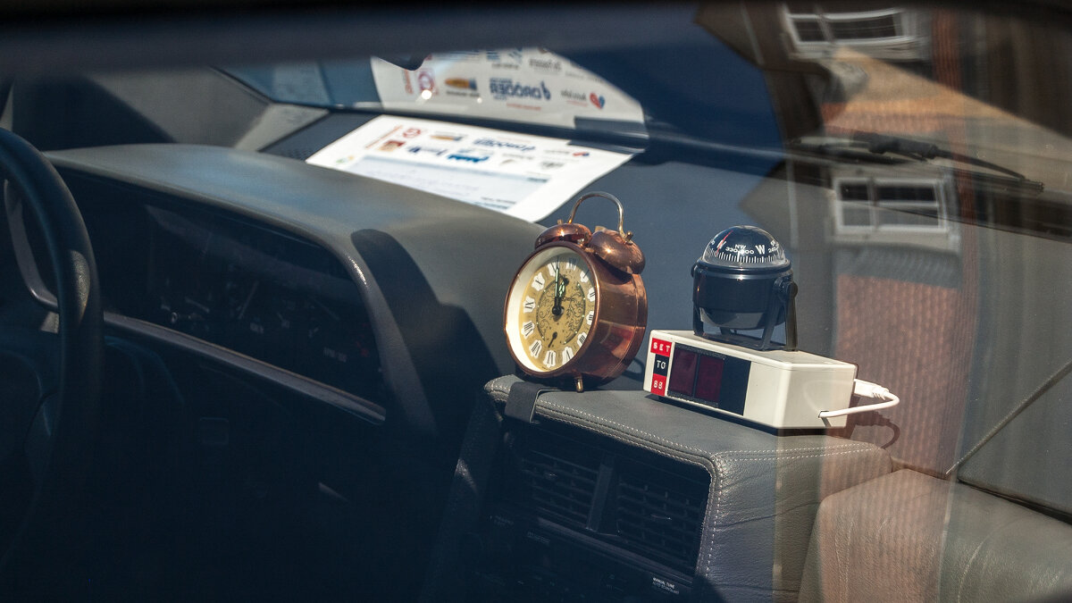 De Lorean - летающая машина времени из "Назад в будущее" ))) - Олег Зак