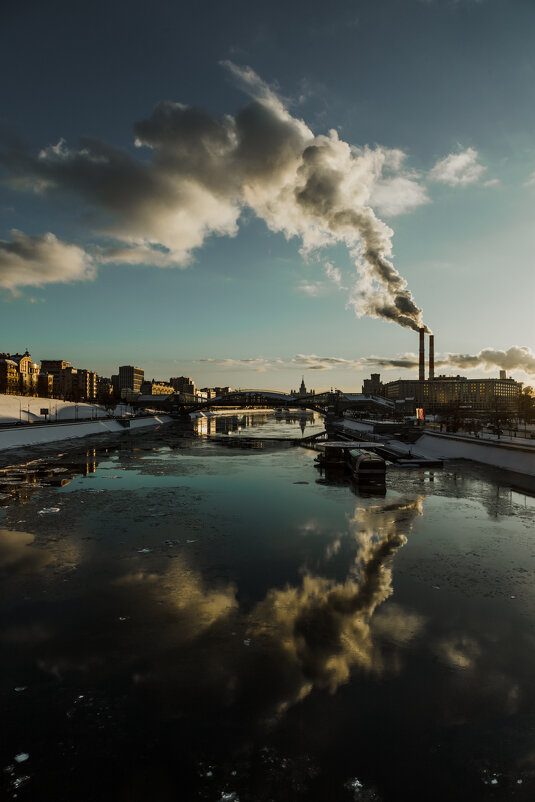 Отражение - Игорь Шевченко Отражение - Игорь Шевченко