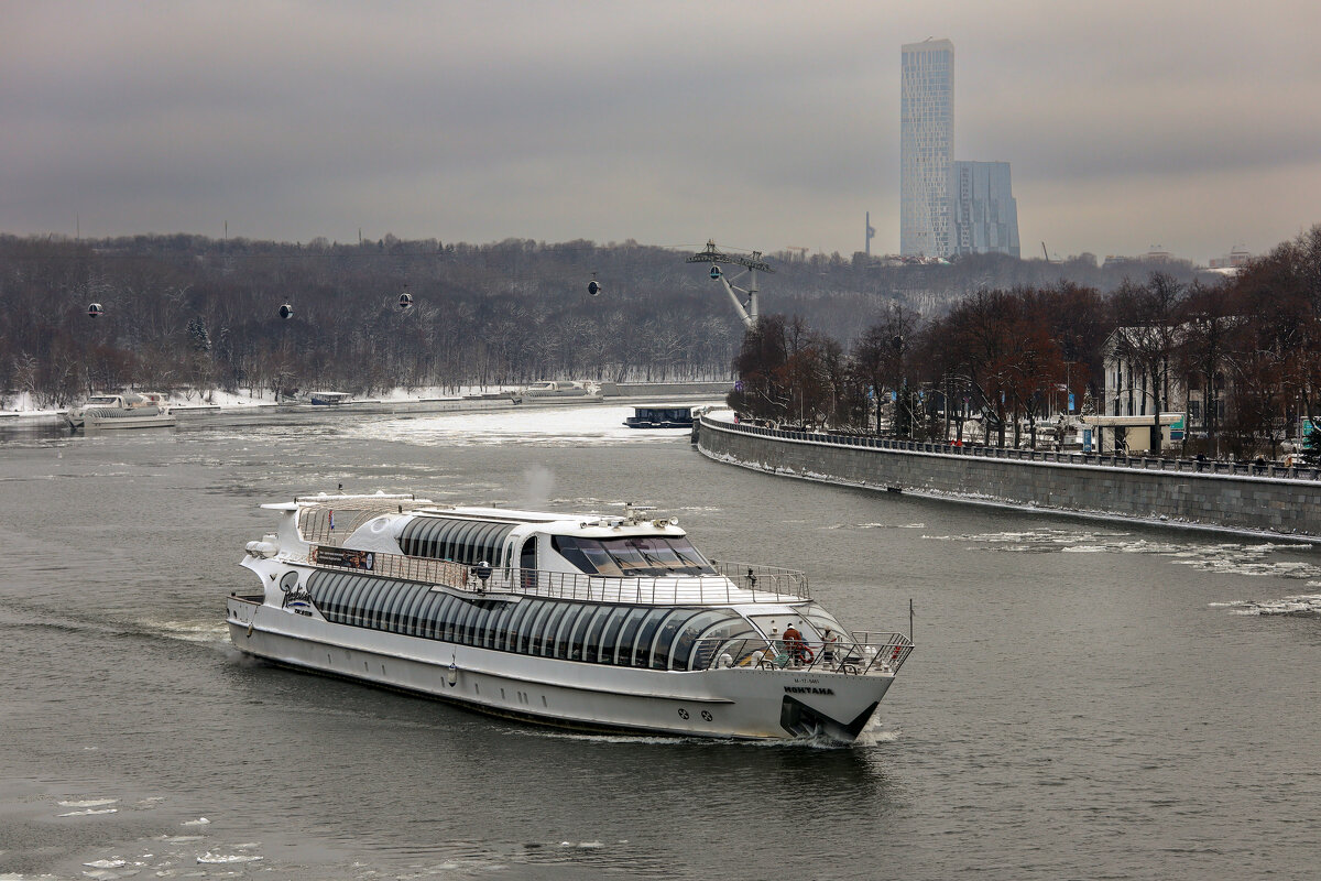 Москва река - skijumper Иванов