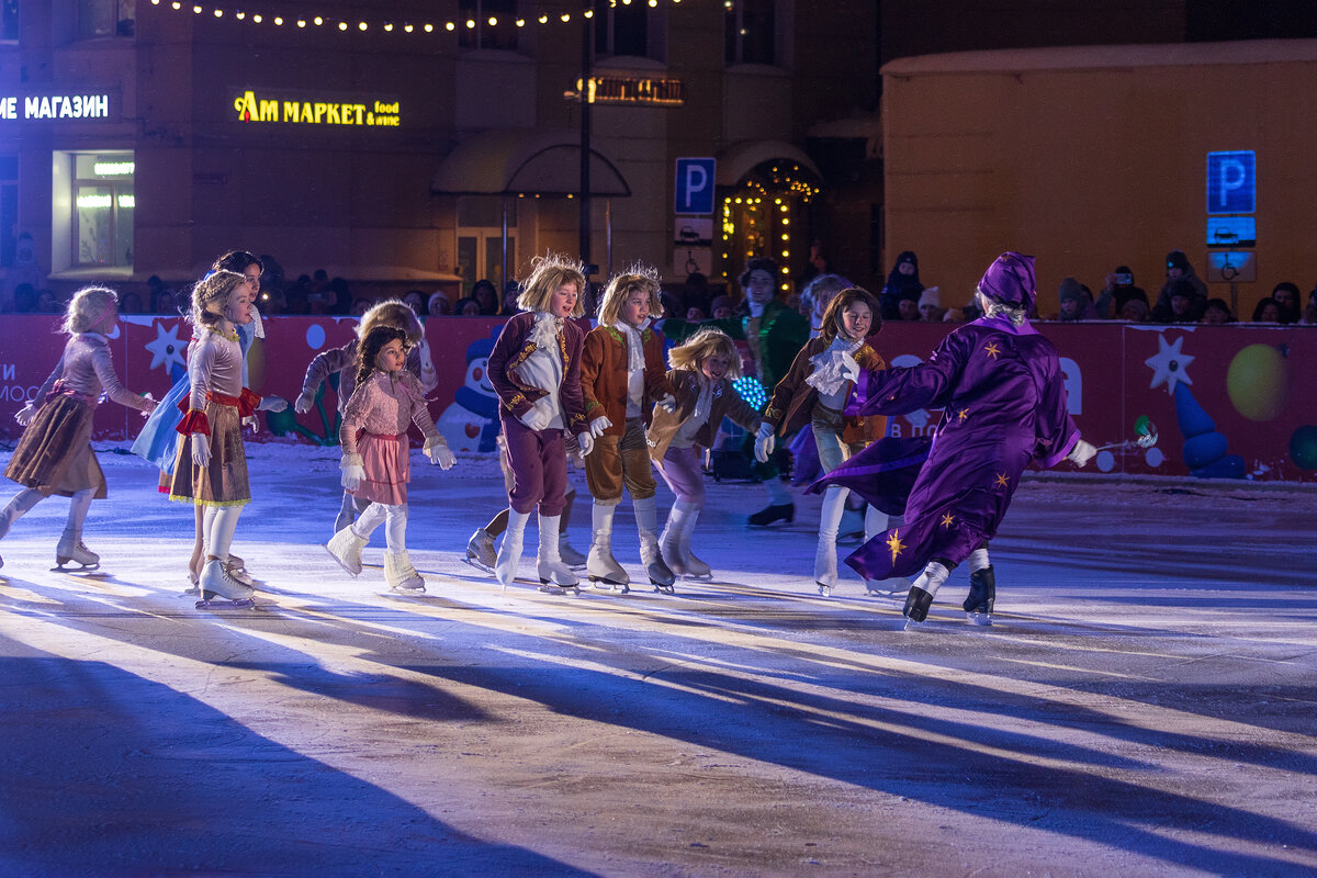 Фрагмент шоу <Щелкунчик> - Анатолий. Chesnavik.