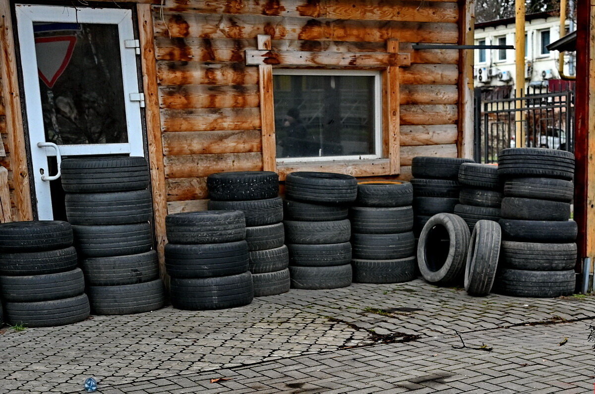 Переобулись... - Николай Саржанов
