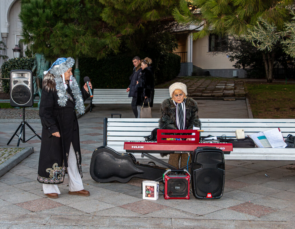 Ретро-ансамбль снегурочек - Юрий Яловенко Ретро-ансамбль снегурочек - Юрий Яловенко