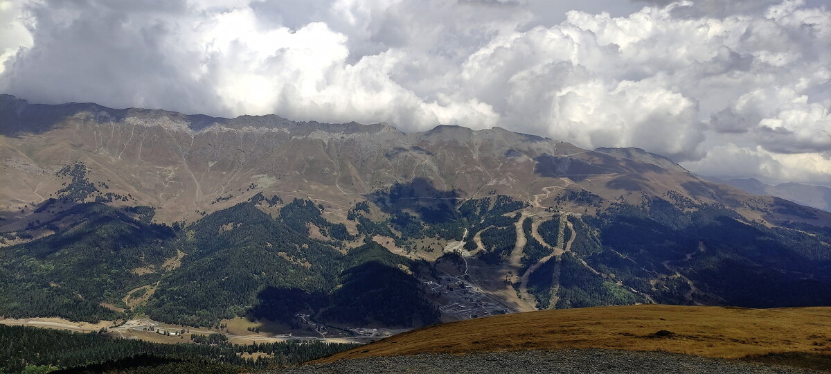 ...кажется ,дождь собирается...(Архыз) - Александр Герасенков ...кажется ,дождь собирается...(Архыз) - Александр Герасенков
