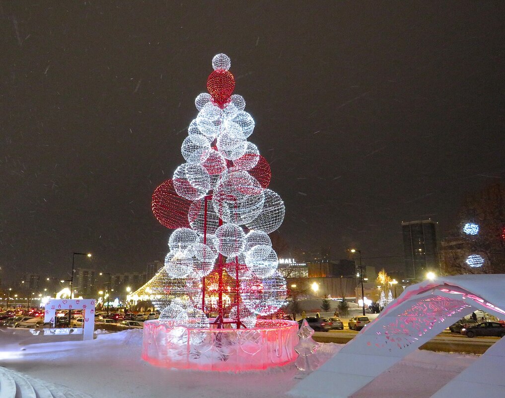 С Новым годом! - Лариса С.