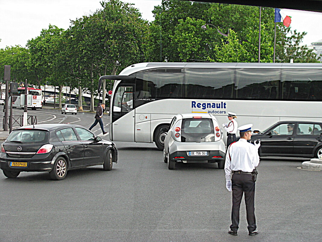 Париж с автобуса. - Владимир Драгунский