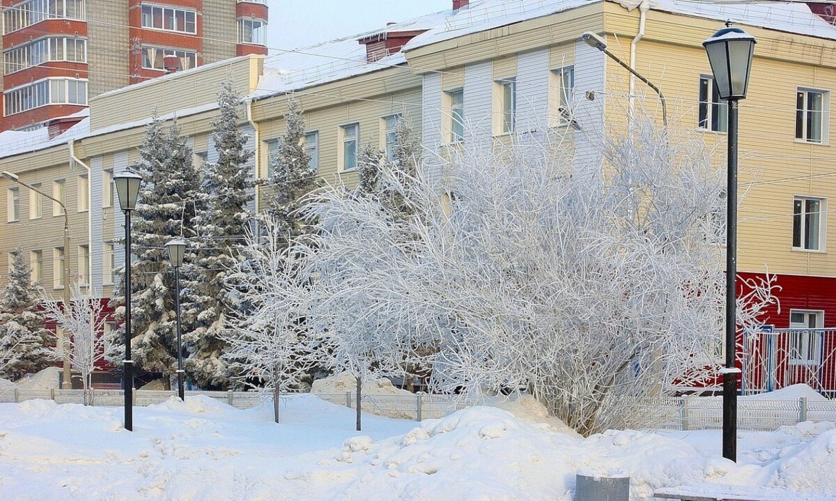 По улице Учительской - Галина Нестратова