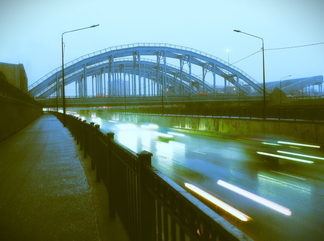 Непогода у Американских мостов - Магомед .