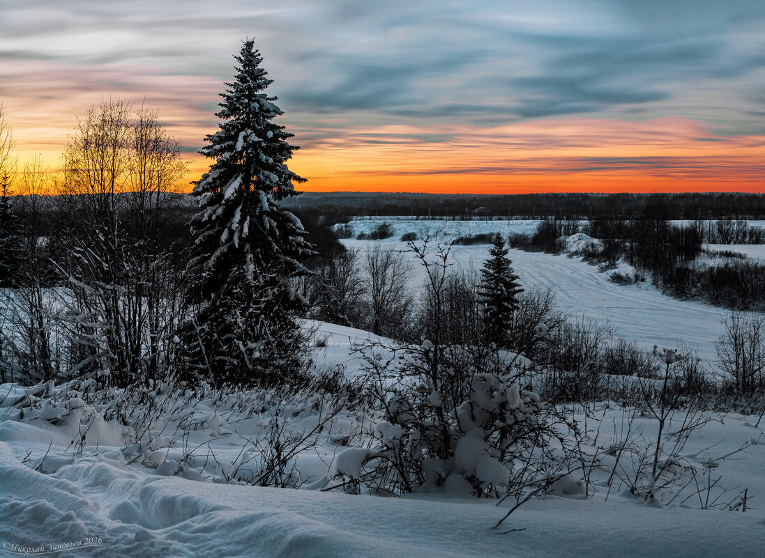 Морозный январский вечер на реке Ухта. Республика Коми. - Николай Зиновьев