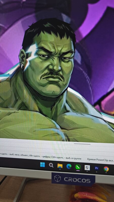 Младший брат в роли Халка - Динара Каймиденова