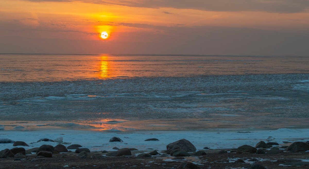 Вечер на море.... - Юрий Цыплятников