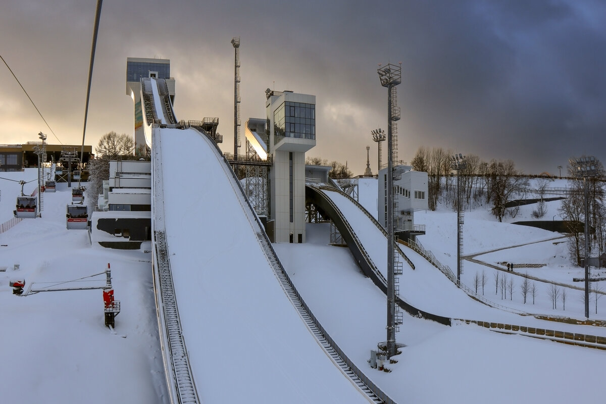 Трамплин на Воробьевых - skijumper Иванов