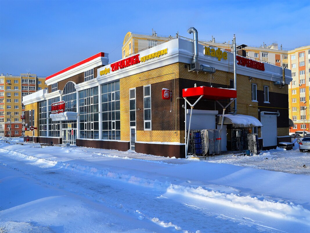 Чебоксары. Кафе-кулинария "Тачанка". - Пётр Чернега
