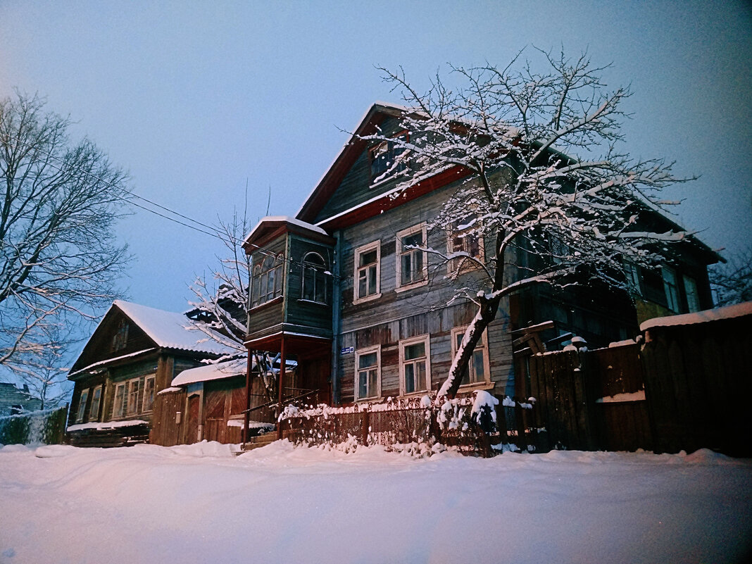 Зимний вечер в городе - Сергей Кочнев
