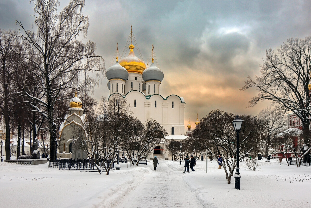 Новодевичий монастырь - skijumper Иванов