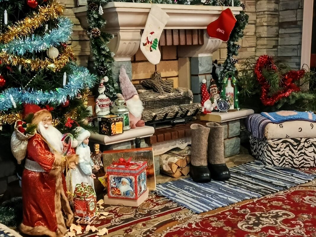 Новый год  - Михаил Столяров