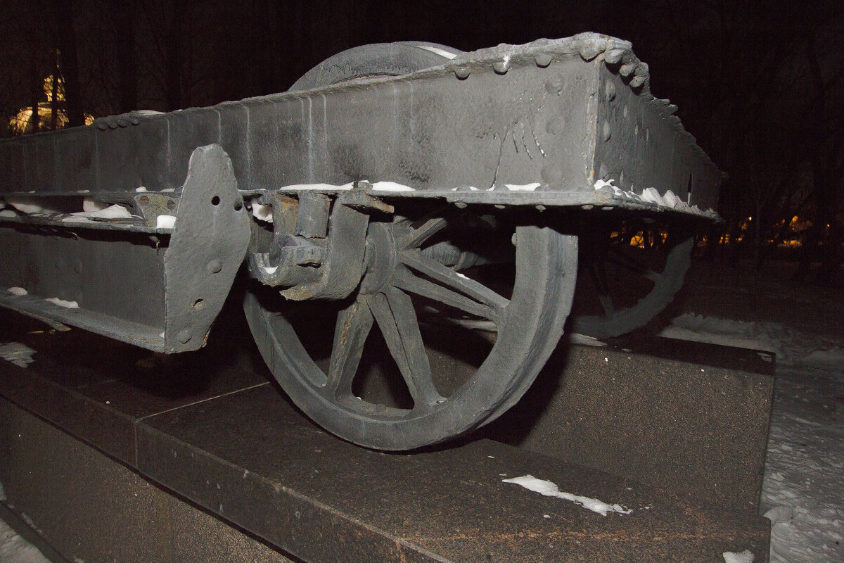 Вагонетка в парке победы - Алексей Булак