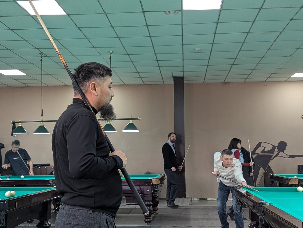 Ребята играют - Андрей Хлопонин