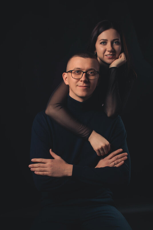 Саша и Оля - Валерия .