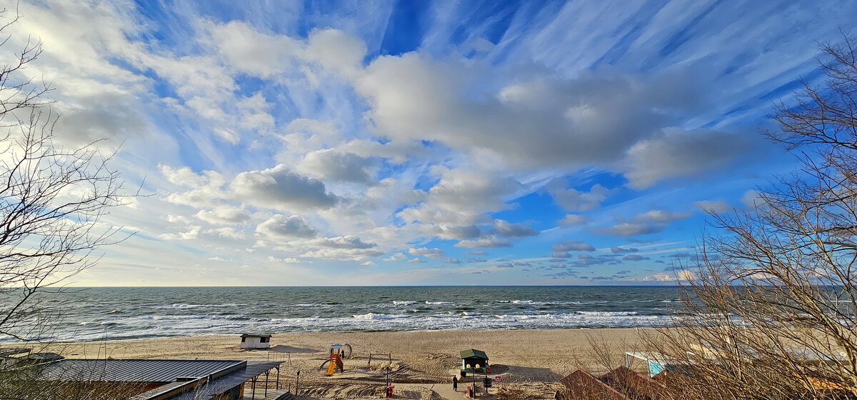 Пляж с голубым флагом. Балтика. Янтарный. - Михаил Свиденцов