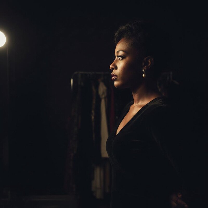 В гримёрке.. - Андрей Головкин