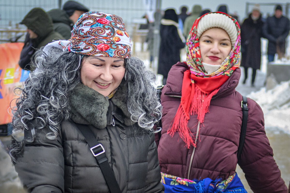 Как много девочек хороших... - Sergey 