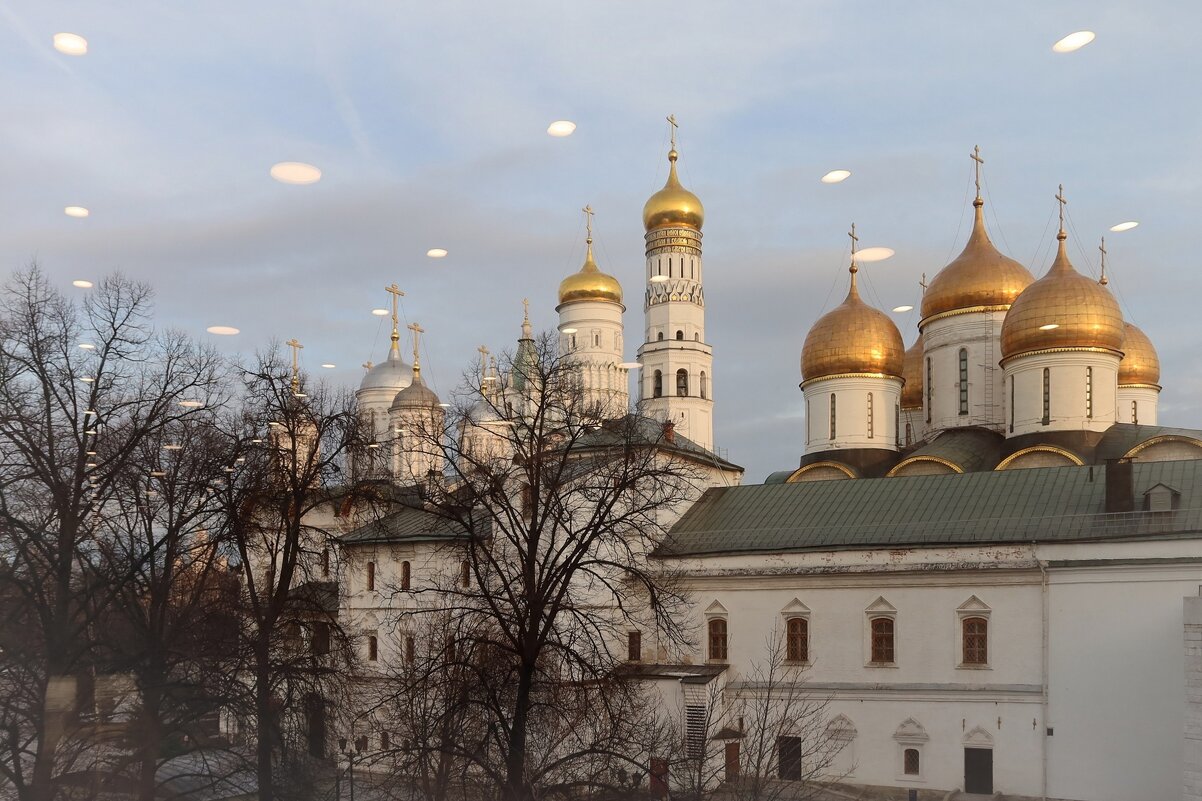 За окном - Дмитрий И_