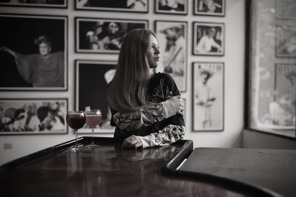 Ч/Б - Натали Королева