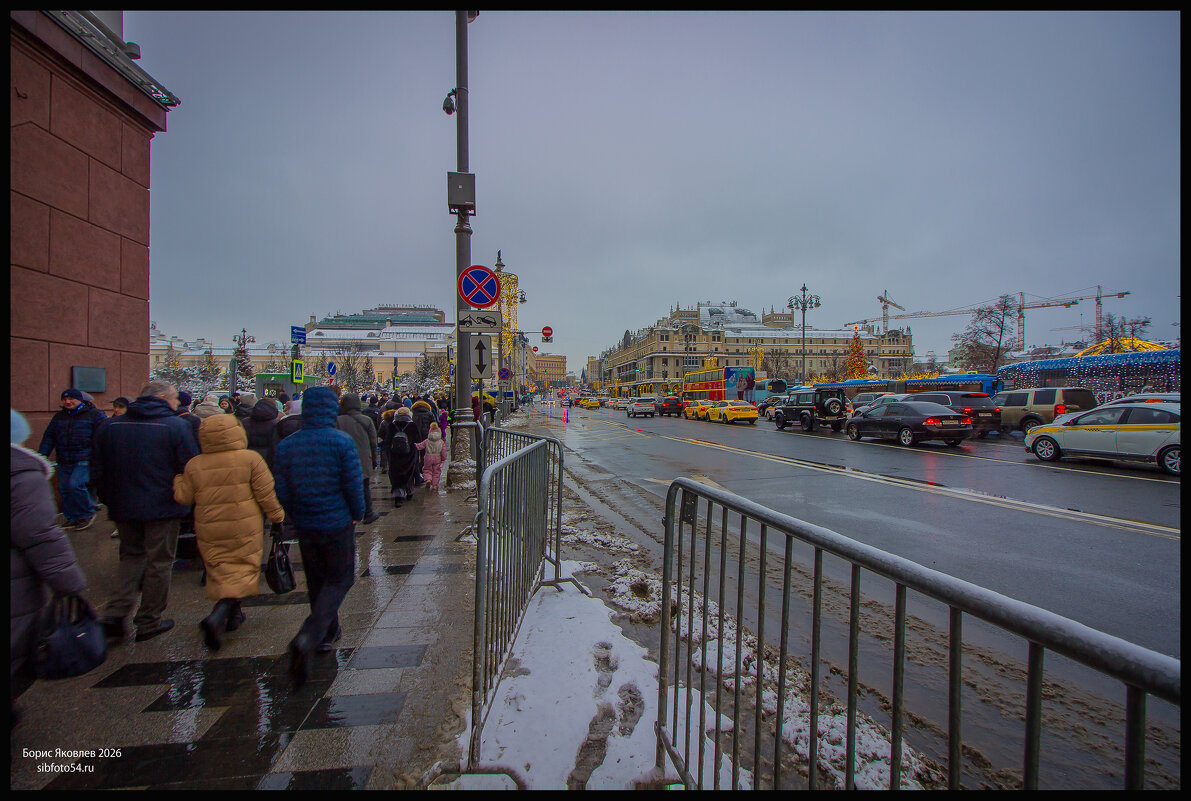 Москва народом полна. - Борис Яковлев Москва народом полна. - Борис Яковлев