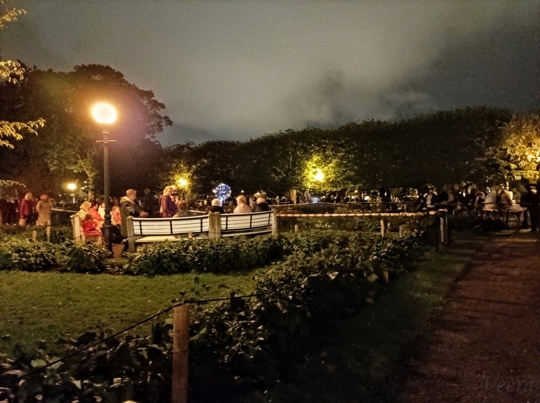 Парк Кадриорг - Veera V