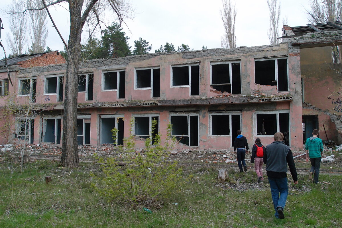 Руины старого Саратова - Андрей Зореславович Волков